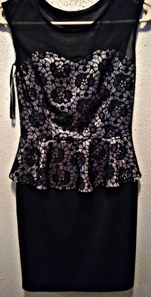 Enfocus Studio Form Fitting Black Dress